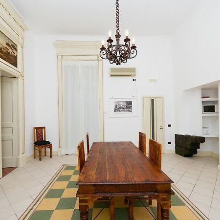 那不勒斯Residenza Santa Chiara公寓 外观 照片