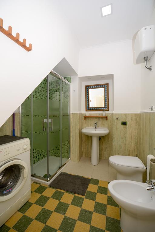 那不勒斯Residenza Santa Chiara公寓 外观 照片