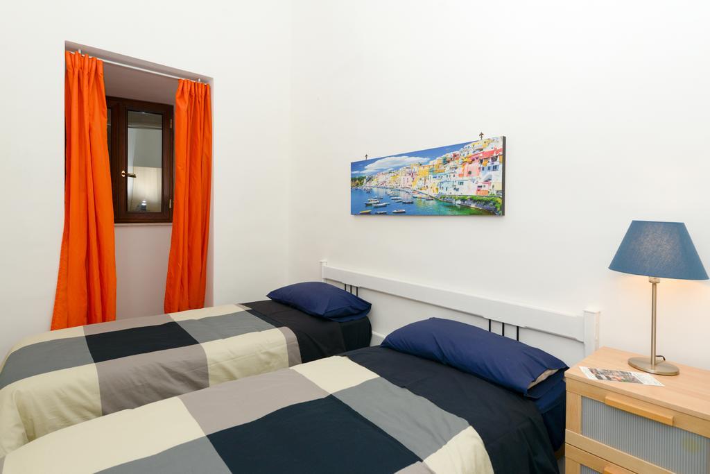 那不勒斯Residenza Santa Chiara公寓 外观 照片