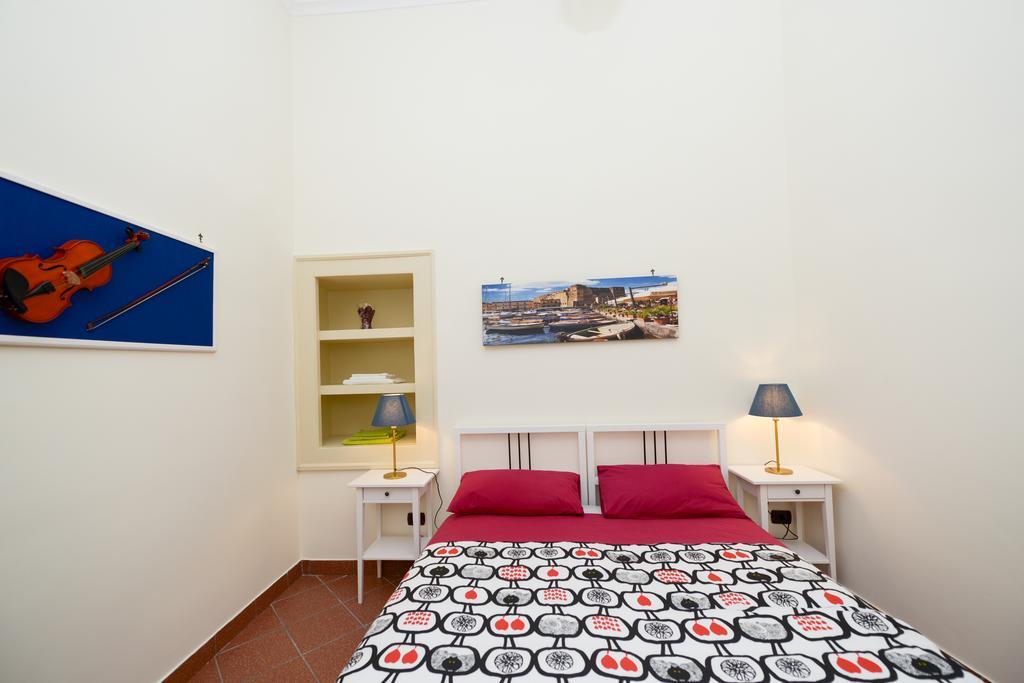 那不勒斯Residenza Santa Chiara公寓 外观 照片